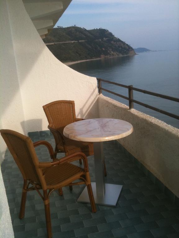 Hotel Sirena Кастеллабате Номер фото